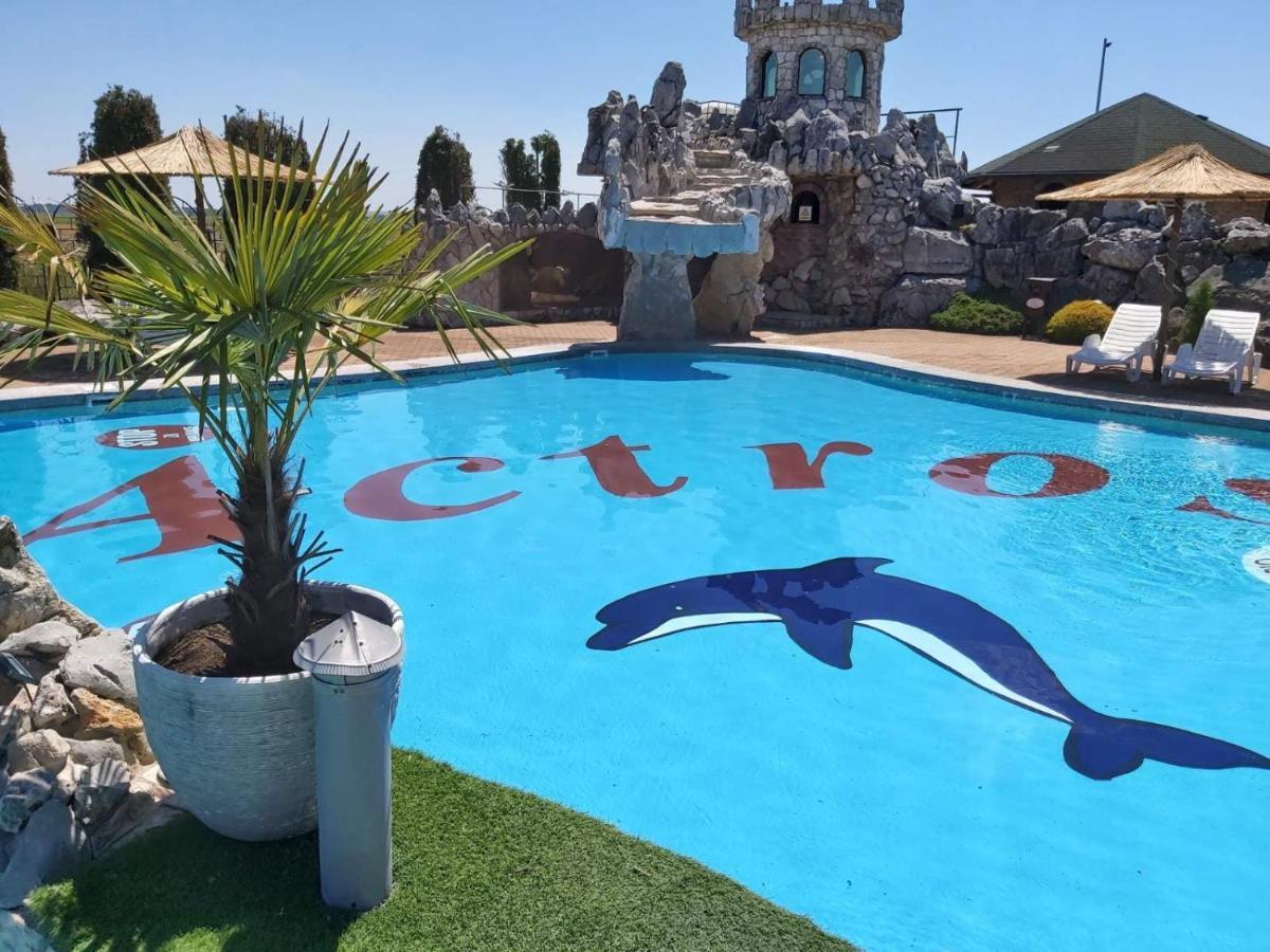 Motel Pizzeria Actros Nova Topola Dış mekan fotoğraf
