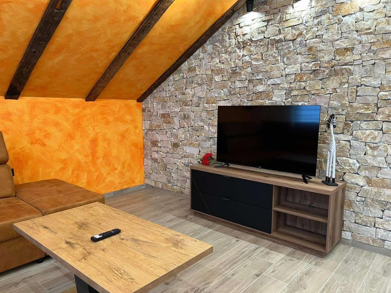Motel Pizzeria Actros Nova Topola Dış mekan fotoğraf